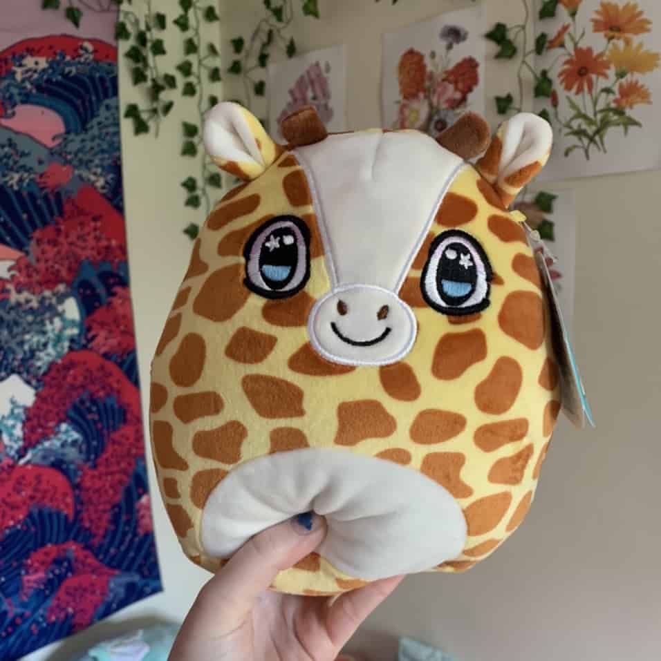 giraffe squish mallow